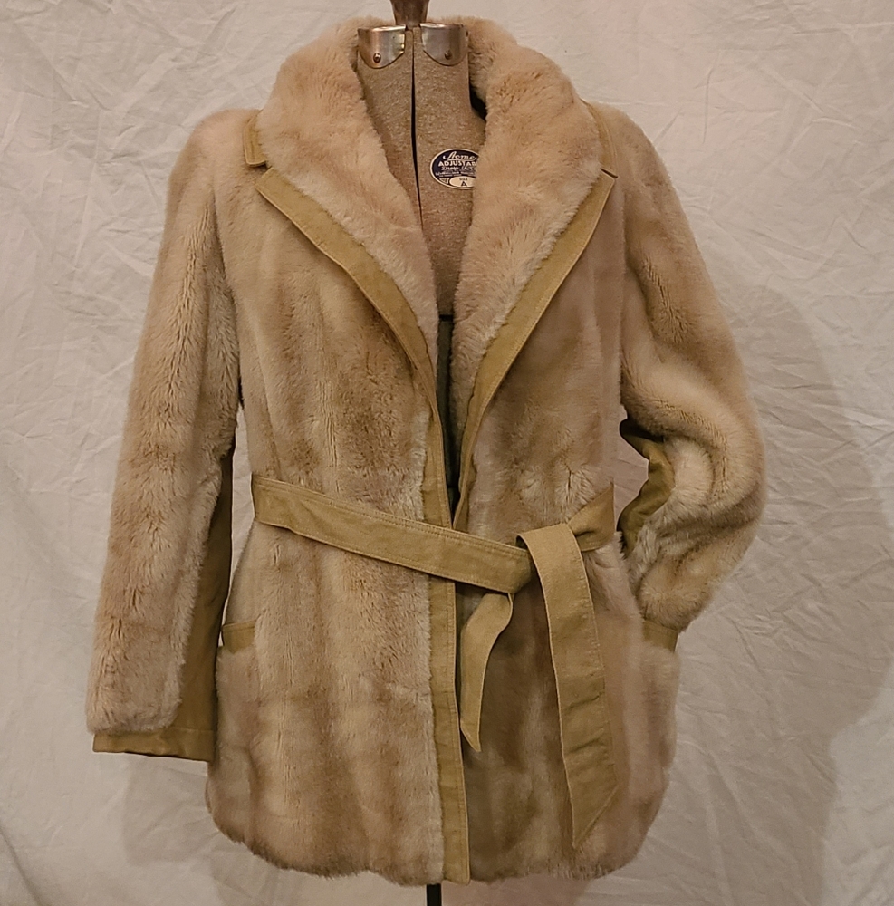 Vintage leather and faux fur, size 6